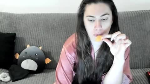 Snapshot of yesyoucanjustdoit chatting on March 19, 2026, 4:55 pm Kira online show from March 19, 2026, 4:55 pm