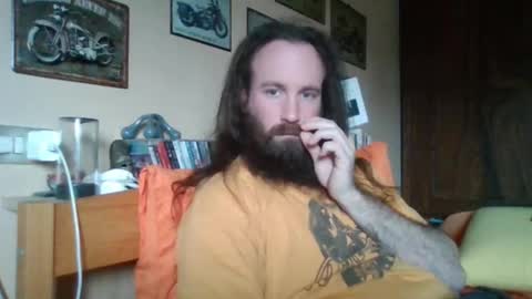 yeti_92 online show from February 16, 2026, 12:12 pm