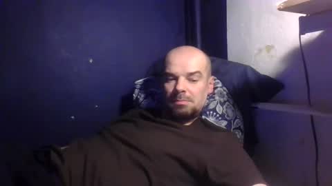 yewloo online show from February 11, 2025, 8:42 pm