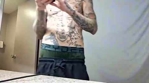 yfwb69xxx online show from October 16, 2025, 2:12 am