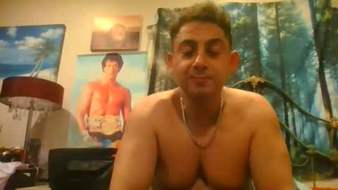 Snapshot of ygy321863 chatting on October 27, 2025, 2:37 am ygy321863 online show from October 27, 2025, 2:37 am