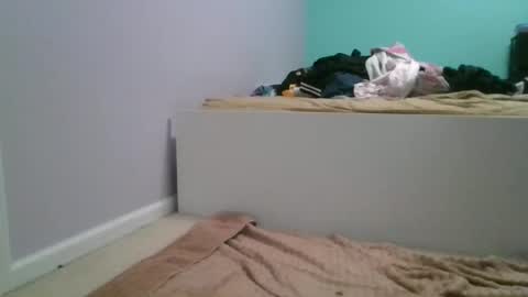 yin476 online show from December 18, 2025, 11:00 pm