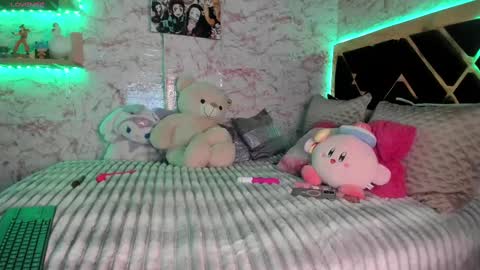 Snapshot of yluismag chatting on March 5, 2025, 3:18 am lucy online show from March 5, 2025, 3:18 am