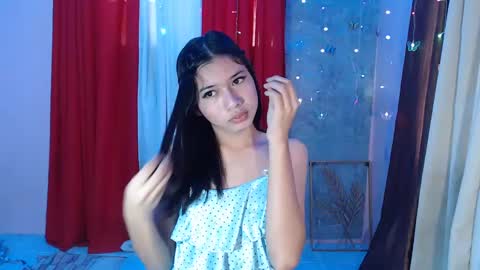 Snapshot of ymee_shane18 chatting on January 13, 2025, 12:19 am ymee_shane18 online show from January 13, 2025, 12:19 am
