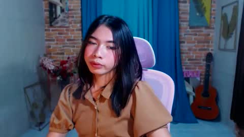 Snapshot of ymee_shane18 chatting on January 23, 2025, 11:26 am ymee_shane18 online show from January 23, 2025, 11:26 am