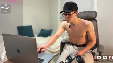 yngdesire1 online show from February 22, 2026, 5:51 am