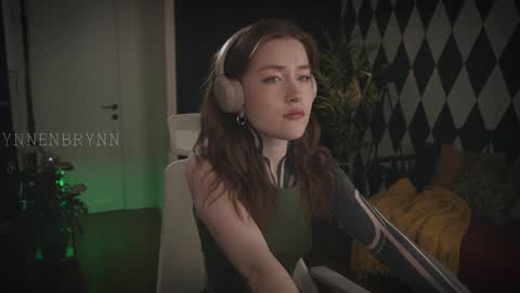 ynnenbrynn online show from January 22, 2025, 11:01 am