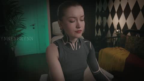 ynnenbrynn online show from January 26, 2025, 8:57 am