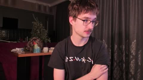 Max online show from January 17, 2026, 4:28 am