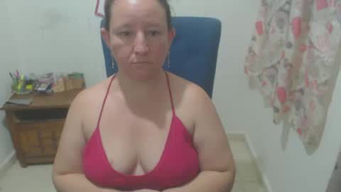 Snapshot of yohis_kiut25 chatting on February 20, 2026, 6:26 am yohis online show from February 20, 2026, 6:26 am