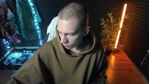 You can ask my name in pm online show from October 16, 2025, 4:57 am