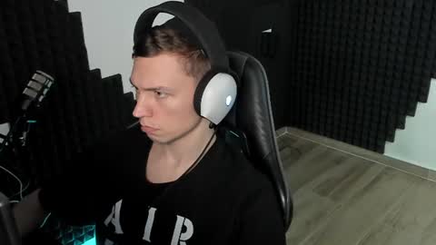 Snapshot of yoi_aji chatting on June 12, 2026, 12:48 pm You can ask my name in pm online show from June 12, 2026, 12:48 pm
