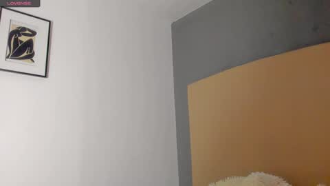 Snapshot of yoi_olimpo chatting on December 31, 2024, 12:36 pm Yoi Olimpo online show from December 31, 2024, 12:36 pm