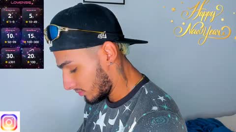 Snapshot of yoi_olimpo chatting on December 31, 2024, 9:50 pm Yoi Olimpo online show from December 31, 2024, 9:50 pm