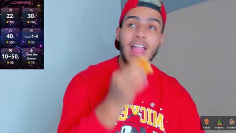 Snapshot of yoi_olimpo chatting on January 3, 2025, 3:33 pm Yoi Olimpo online show from January 3, 2025, 3:33 pm