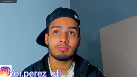 Snapshot of yoi_olimpo chatting on January 7, 2025, 12:09 pm Yoi Olimpo online show from January 7, 2025, 12:09 pm