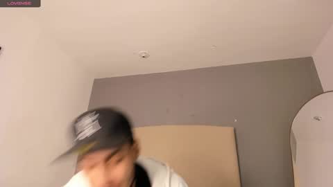 Snapshot of yoi_olimpo chatting on January 21, 2025, 12:18 pm Yoi Olimpo online show from January 21, 2025, 12:18 pm