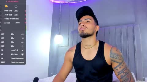 Snapshot of yoi_olimpo chatting on February 22, 2025, 12:40 pm Yoi Olimpo online show from February 22, 2025, 12:40 pm