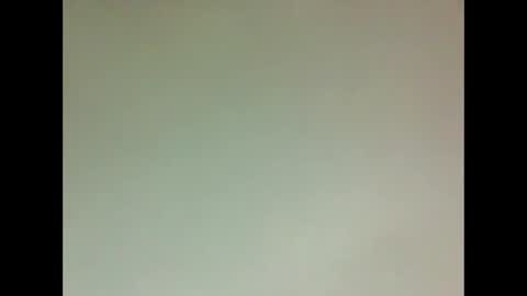 Snapshot of yoncexx25 chatting on October 13, 2025, 11:27 pm amazingkellyxx online show from October 13, 2025, 11:27 pm