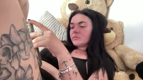 Yorkshire Girly online show from May 30, 2026, 7:49 am