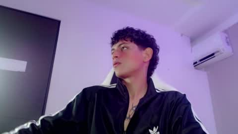 YOSEP online show from April 19, 2026, 1:16 am