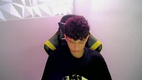 Snapshot of yosepp_cum chatting on April 20, 2026, 7:00 am YOSEP online show from April 20, 2026, 7:00 am
