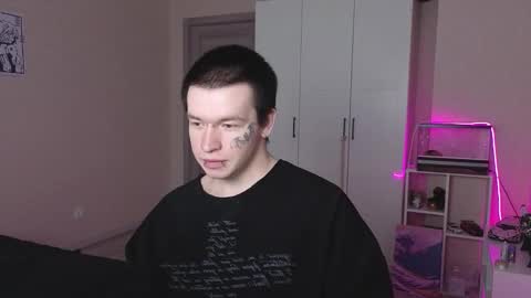 YOSHI PVT IS OPEN online show from March 1, 2026, 4:14 am