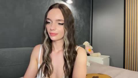 Snapshot of you_already_know_mee chatting on May 6, 2026, 9:09 pm you_already_know_mee online show from May 6, 2026, 9:09 pm