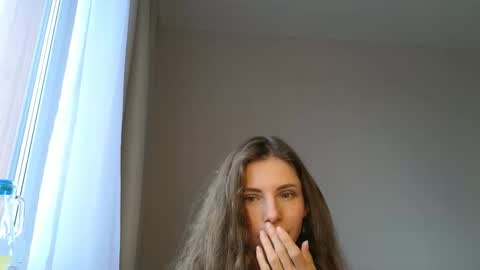 Liliya online show from April 6, 2026, 9:32 am