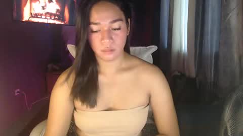 Snapshot of you_should_try chatting on January 25, 2025, 6:45 am Denice online show from January 25, 2025, 6:45 am