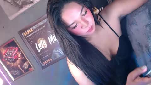 Denice online show from November 30, 2025, 4:05 am