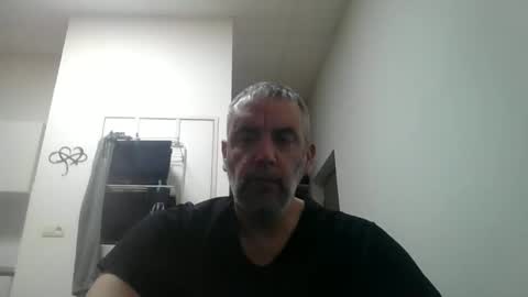 CrayZio online show from February 8, 2026, 4:43 pm