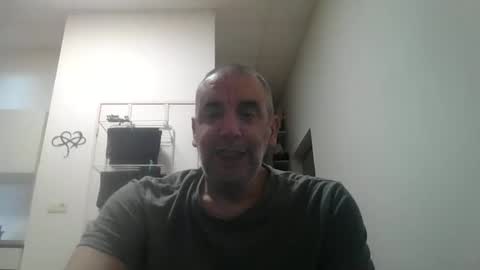 CrayZio online show from February 15, 2026, 1:09 pm