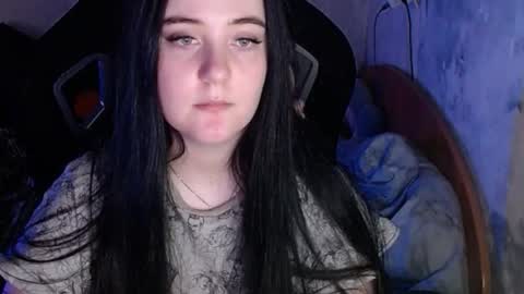 your_8a8y online show from November 26, 2025, 7:48 pm