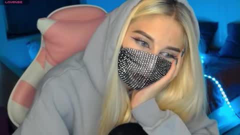 Barbie online show from January 3, 2025, 4:37 pm