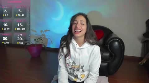 mia3 online show from December 8, 2024, 11:19 pm