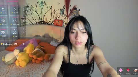 mia3 online show from September 30, 2025, 5:18 pm