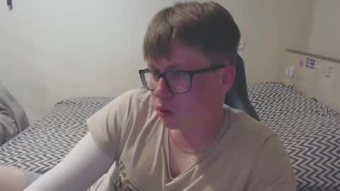 Snapshot of your_boyfriend123 chatting on April 30, 2026, 3:40 pm Max online show from April 30, 2026, 3:40 pm