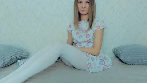 Lily online show from January 19, 2025, 11:23 am