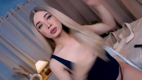 CALL ME DIMPLE STAR xx  online show from February 1, 2026, 1:20 pm