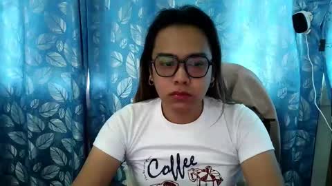 Snapshot of your_dreamgirlxxx69 chatting on November 10, 2025, 5:28 am your_dreamgirlxxx69 online show from November 10, 2025, 5:28 am