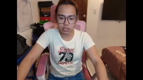 Snapshot of your_dreamgirlxxx69 chatting on February 19, 2026, 10:11 am your_dreamgirlxxx69 online show from February 19, 2026, 10:11 am