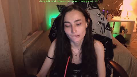 Snapshot of your_lazy_kitty chatting on December 5, 2024, 10:01 pm Karina online show from December 5, 2024, 10:01 pm