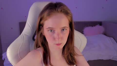 Snapshot of your_lazy_kitty chatting on October 11, 2025, 8:18 pm Karina online show from October 11, 2025, 8:18 pm