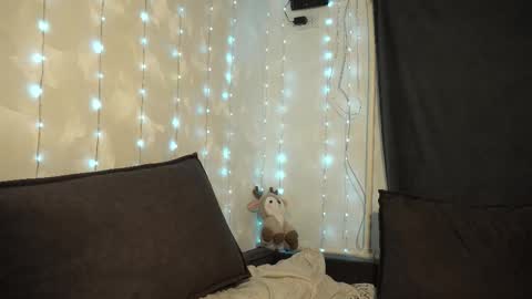 Meri  online show from March 21, 2026, 8:56 pm