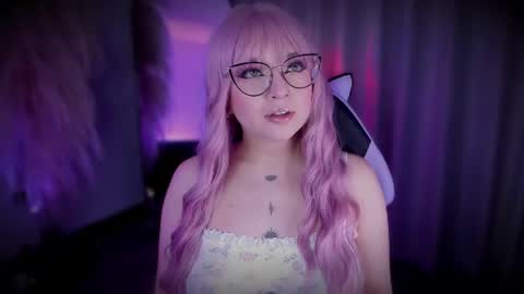 Cami independent model online show from July 20, 2026, 4:49 am