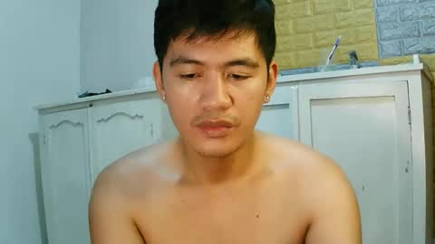 Snapshot of your_love_miaka chatting on April 18, 2026, 2:43 pm your_love_miaka online show from April 18, 2026, 2:43 pm