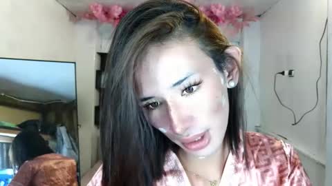 im maria love play tab00 and dirty show online show from December 4, 2025, 1:09 pm