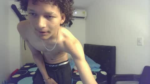 your_master7 online show from February 2, 2026, 5:39 am