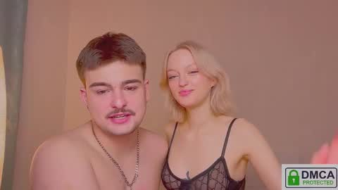 your_molly_mark online show from November 20, 2025, 4:01 am